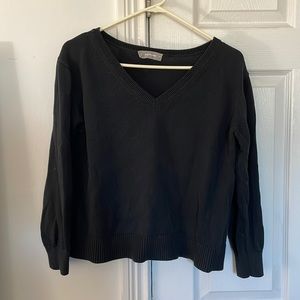 Everlane Black V-neck XS Sweater